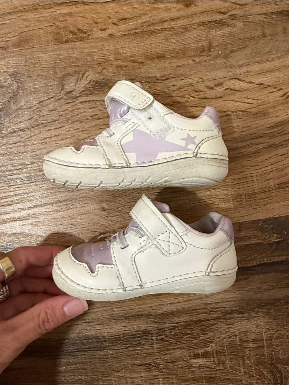 Stride Rite Baby Girls Waverly Soft Motion Purple and White Velcro Sneakers 4.5W